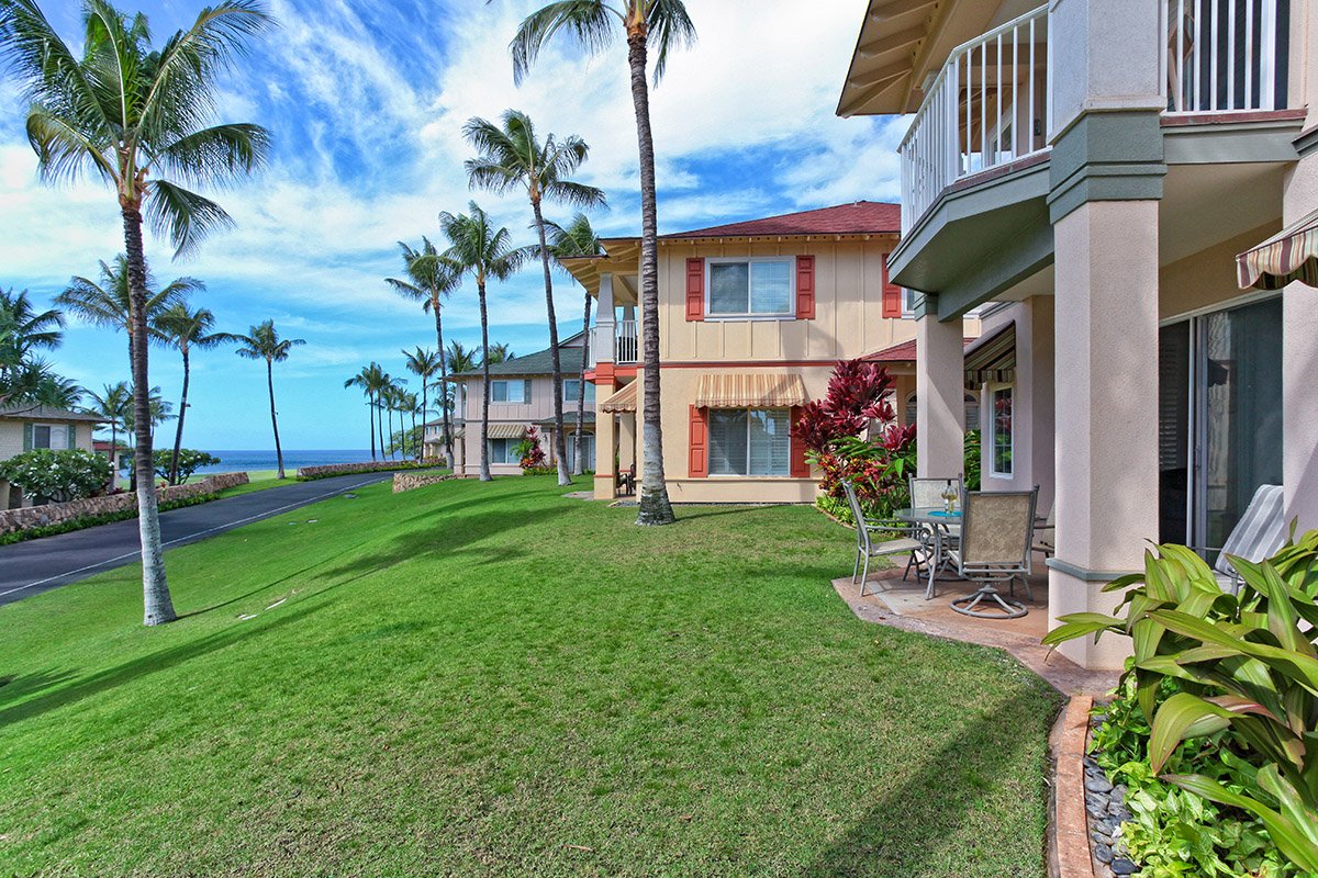 An exterior view of our VRBO Rentals in Hawaii