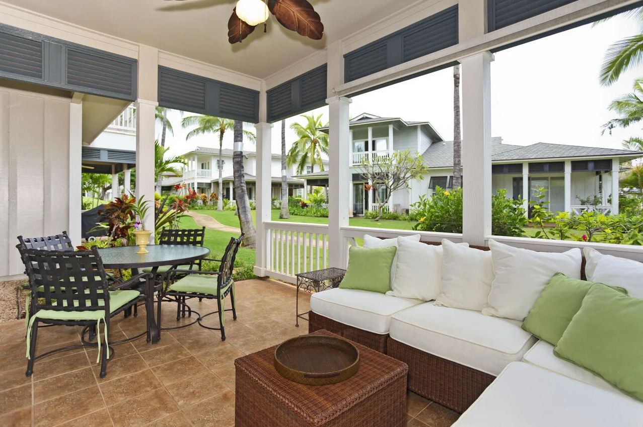 Patio of one of our Beachfront Homes for Rent in Oahu hawaii
