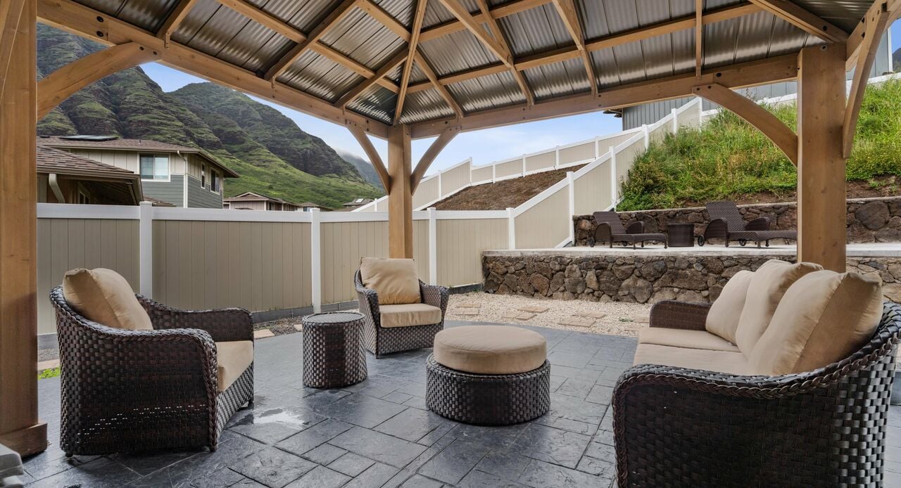 The back lanai of one of our 3 bedroom condo Hawaii rentals